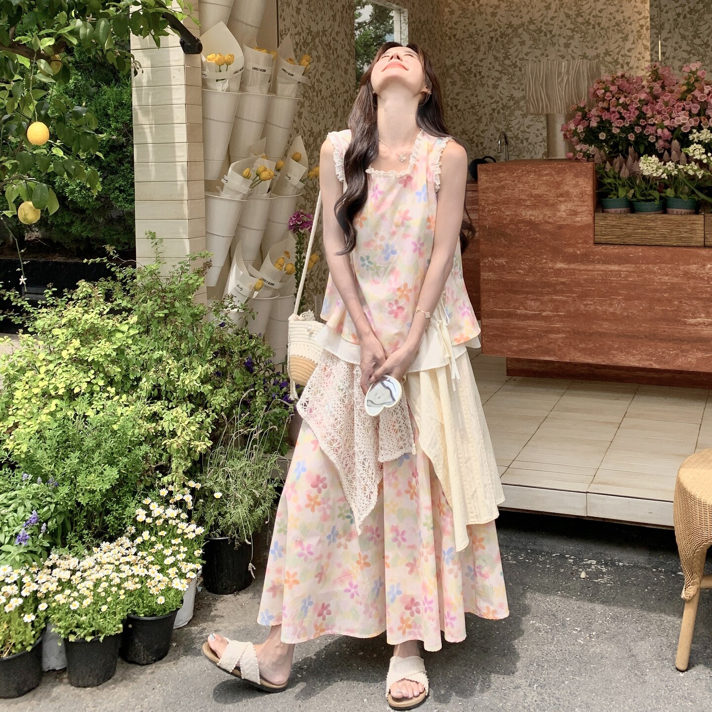 多巴胺少女碎花套装裙女2025夏季新款甜美背心半身裙小个子两件套图片