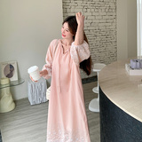 粉色气质法式刺绣连衣裙女2025夏季新款韩系重工拼接蕾丝显瘦长裙，女装连衣裙，浙宝157（原165A）