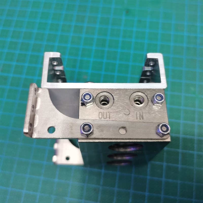 液压模型换向阀 迷你挖掘机换向阀 高压微型多路换向阀模型分配器