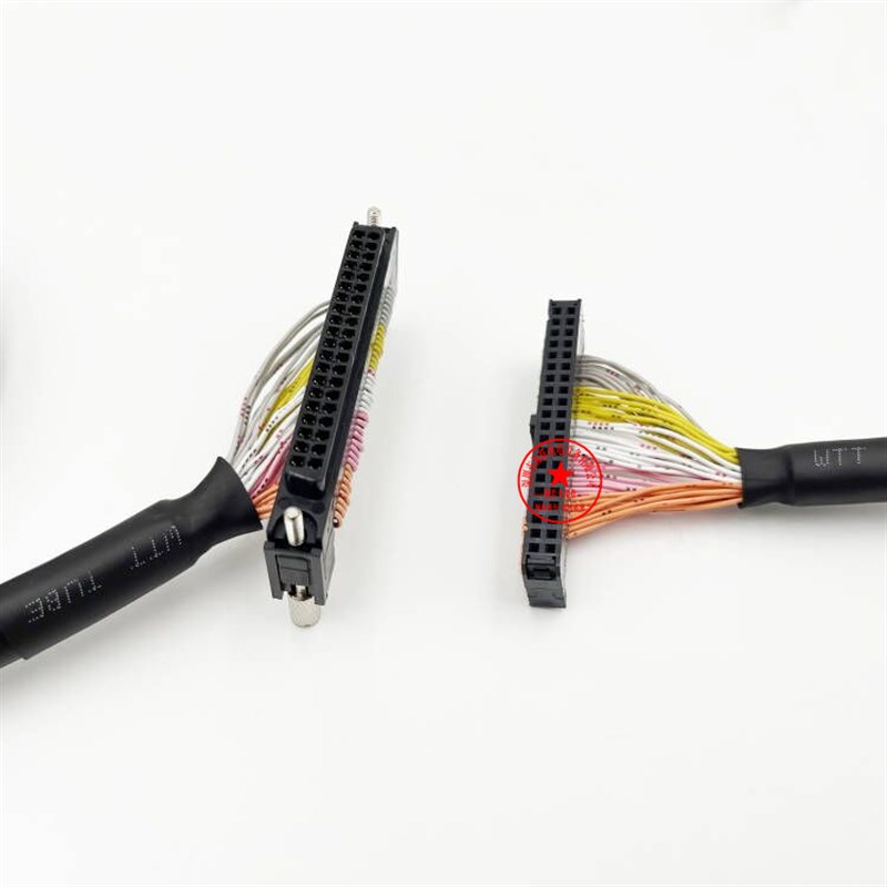 端子台电缆 FA-CBL20FMV  二米长