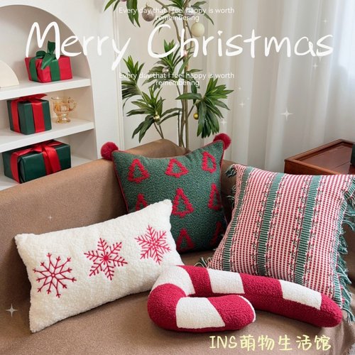 2025圣诞抱枕高级感沙发氛围装饰圣诞树飘窗可爱圣诞节日礼物靠垫