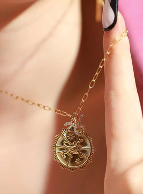 英国George Melis铜微镶锆石十二星座符文新月月亮蛋白石吊坠