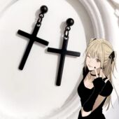 钛钢耳饰 暗黑弥海砂周边耳钉cos气质发夹项圈ins配饰y2k金属耳钉