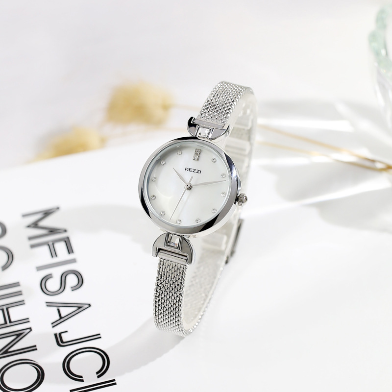 kezzi文艺范手表女款时尚潮流小巧简约女表学生韩版网带石英表