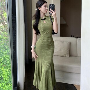 新中式 高级感绿色显白收腰显瘦鱼尾礼服连衣裙夏 国风改良旗袍时尚