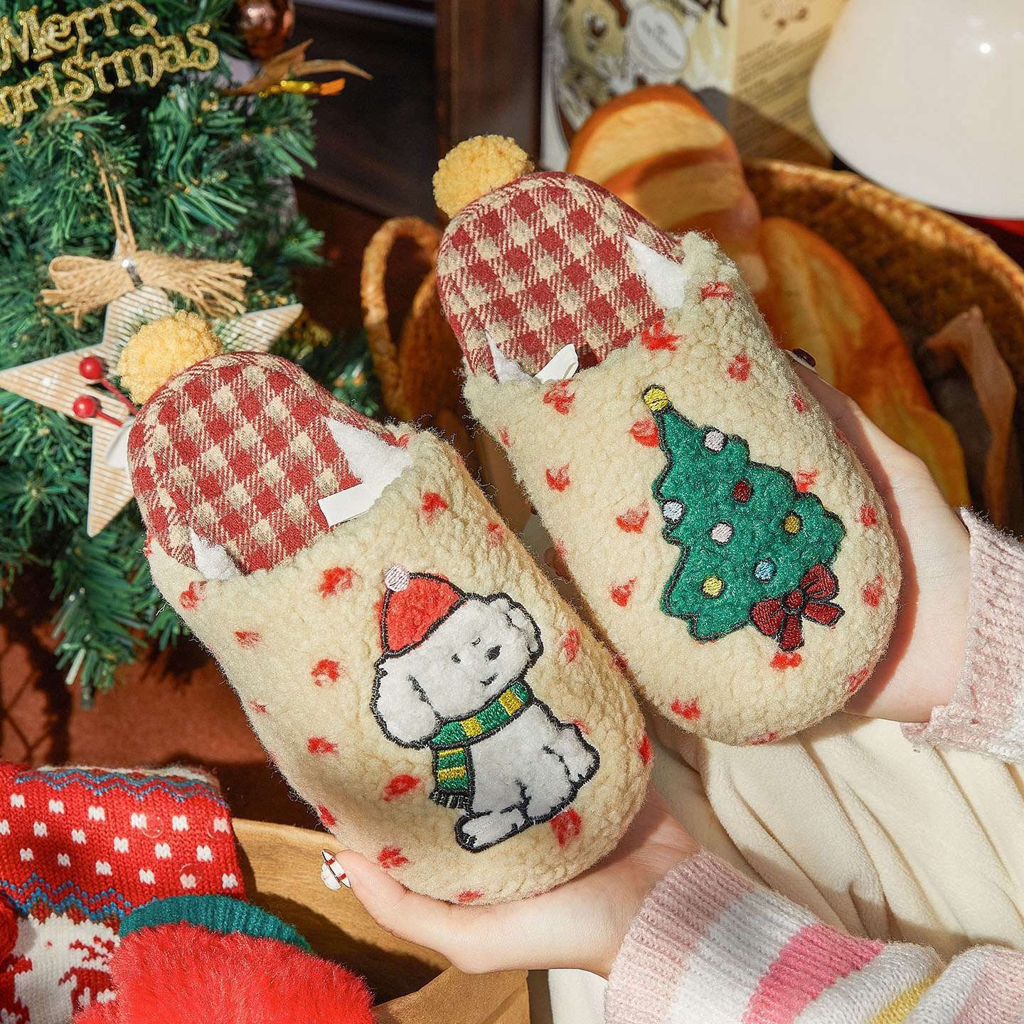 冬款新款卡通圣诞树静音可爱萌趣毛绒儿童款舒适棉拖鞋亲子款