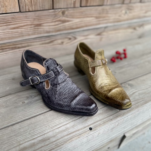 欢哥2026新款水洗马臀皮疤痕手工女鞋复古尖头玛丽珍鞋搭扣单鞋