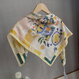 秋意淡黄色丝棉方巾70cm秋冬薄款围巾女纯棉小披肩真丝丝巾春秋