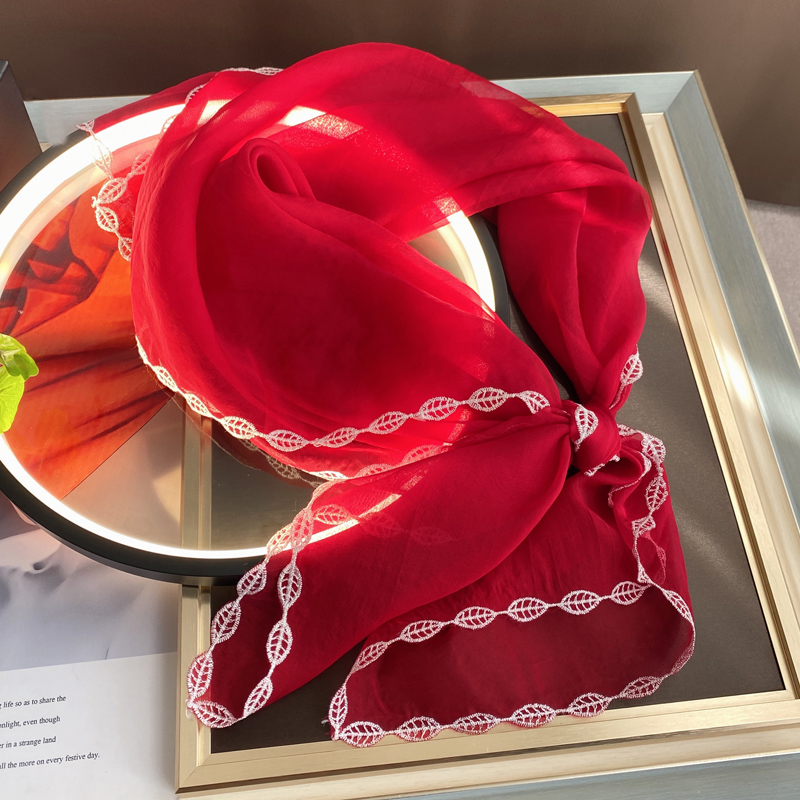 红色刺绣边春秋女90cm大方巾纱巾