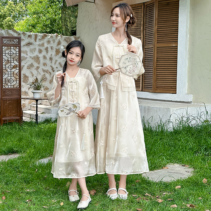 夏季亲子装清凉裙子三件套洋气连衣裙夏装中国风半身裙母女装套装