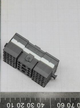 2005281-3  TE