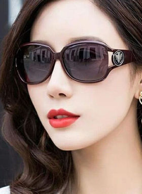 贝诗顿新款女士偏光太阳镜新款时尚大框眼镜瘦脸开车防紫外线复古