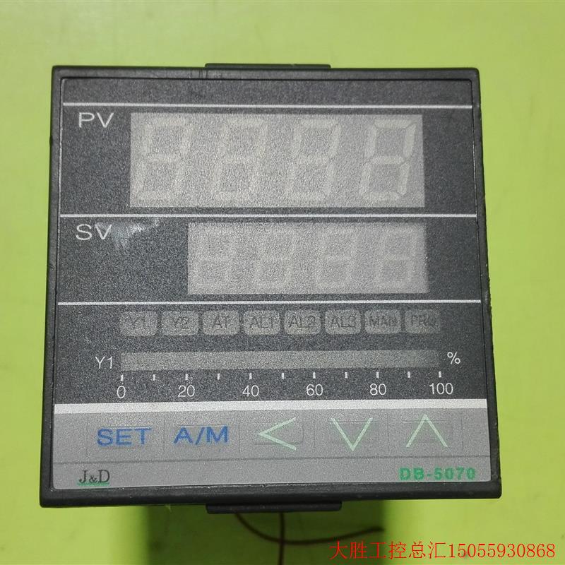 拍前询价:DB5070-301000智能温度控制器温控器温度仪二手