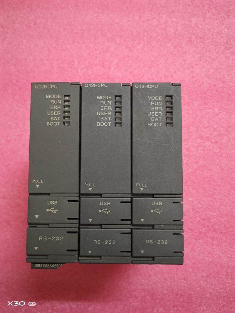 (议价)三菱q12hcpu,功能包好,成色如图,图片上第一个下沿边有