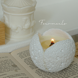 《星月神话》陨石香薰蜡烛焚香雪松香氛木质生日礼物高级小众特别