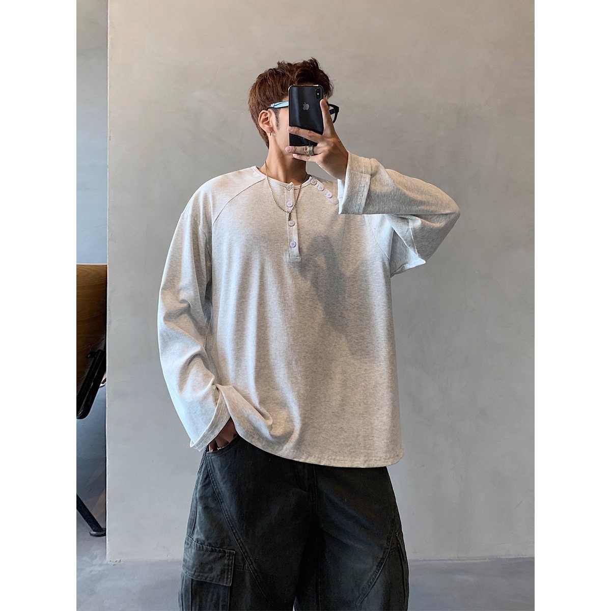 慵懒风穿搭灰色亨利领长袖t恤男款秋季穿搭痞帅高级感Polo衫上衣