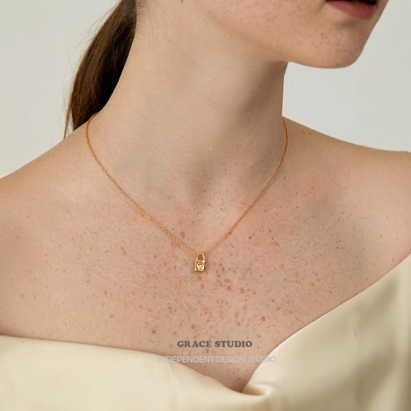 经典百搭ins风金属小锁头项链女