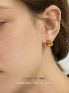 G/S 精致迷你簇拥小金珠耳钉女法式ins风金属流苏花簇耳环耳饰