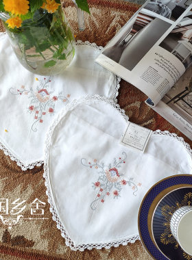 外贸 纯棉 手工绣  钩针花边 桃心形迷你装饰抱枕套 餐垫