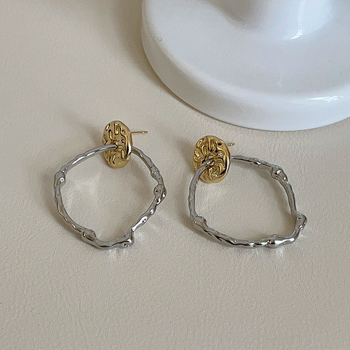 夸张个性不规则圆圈金属耳钉女设计感时尚潮流通勤气质耳环耳饰