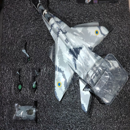 JC米格29UB，JCwings乌克兰空军，原装两枚哈姆反辐射导弹，全新