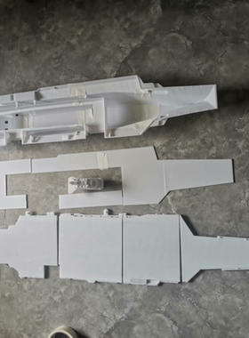 福建舰航母3D打印模型，白色塑料材质，400比例，全长约80cm，舰