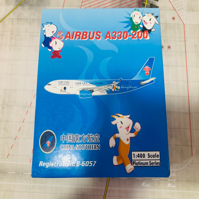 PH Phoenix 中国南方航空 A330-2002010广州亚运会彩绘B-60571/40