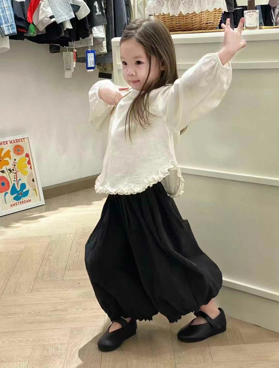2025新款女童春装洋气儿童花边娃娃衫女宝宝白色上衣灯笼裤套装