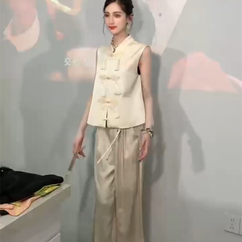 国风盘扣流苏马甲上衣长裤套装女