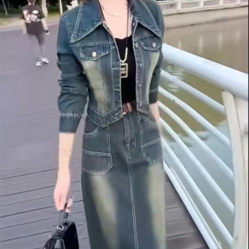 牛仔长袖上衣高腰半身裙两件套