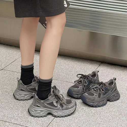 时尚厚底加绒运动女鞋2025年冬季