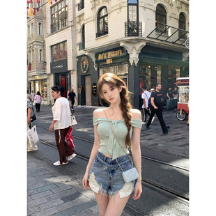专柜十三行薄荷绿一字肩短袖针织衫女夏季纯欲系带修身显瘦短款上