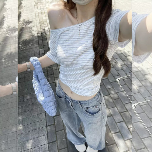 专柜品牌蓝白条纹T恤大领口斜肩短袖女2026夏季独特小心机漂亮ins