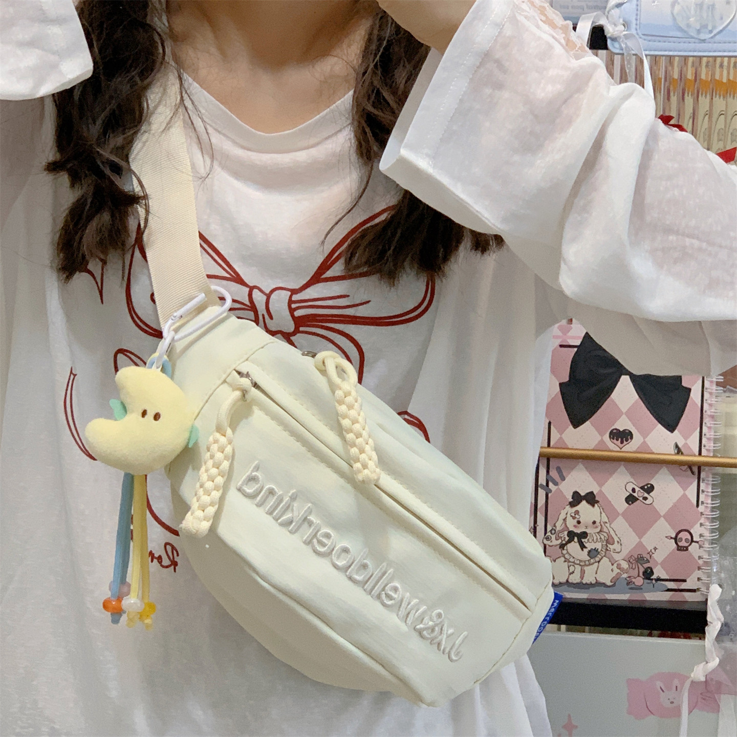 专柜正品斜挎包2026新款胸包女士女包小背包布包包帆布休闲挎包运