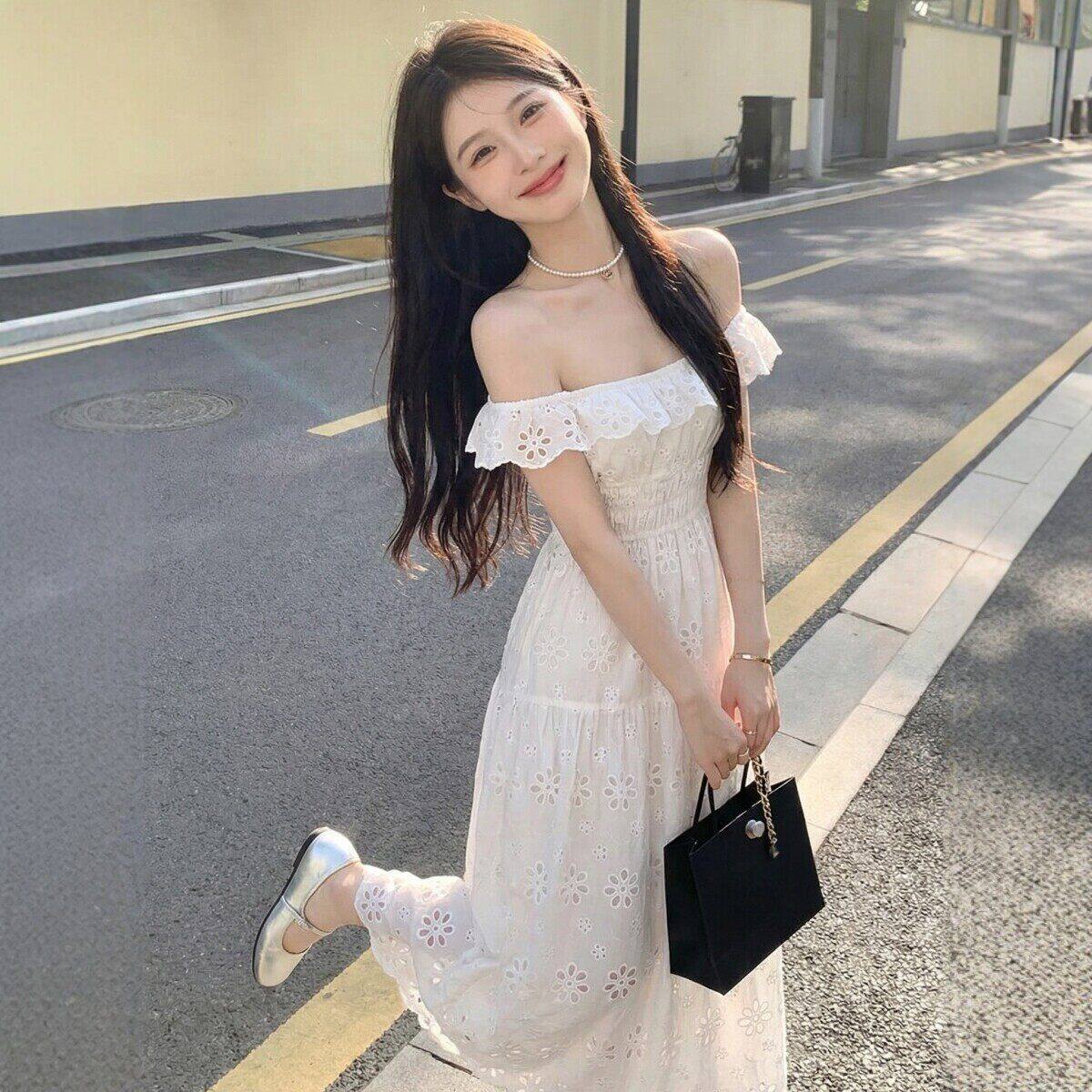 专柜正品法式温柔风超好看一字肩仙女吊带裙海边穿搭漂亮独特连衣
