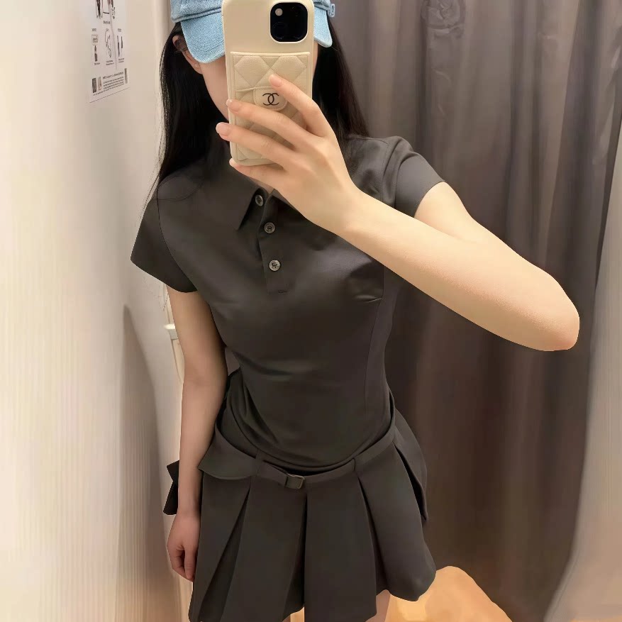 专柜正品2026年夏季新款polo领短袖衬衫连衣裙女学院风收腰百褶灰