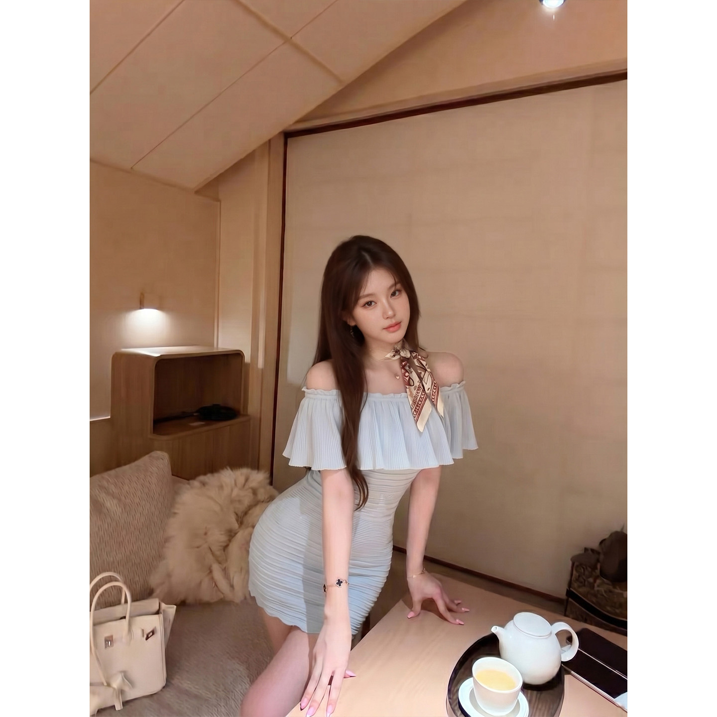 专柜正品法式一字肩连衣裙女夏季纯欲风辣妹荷叶边显瘦包臀短裙子