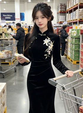 专柜赫本风独特超好看的收腰修身包臀裙新中式国风改良旗袍连