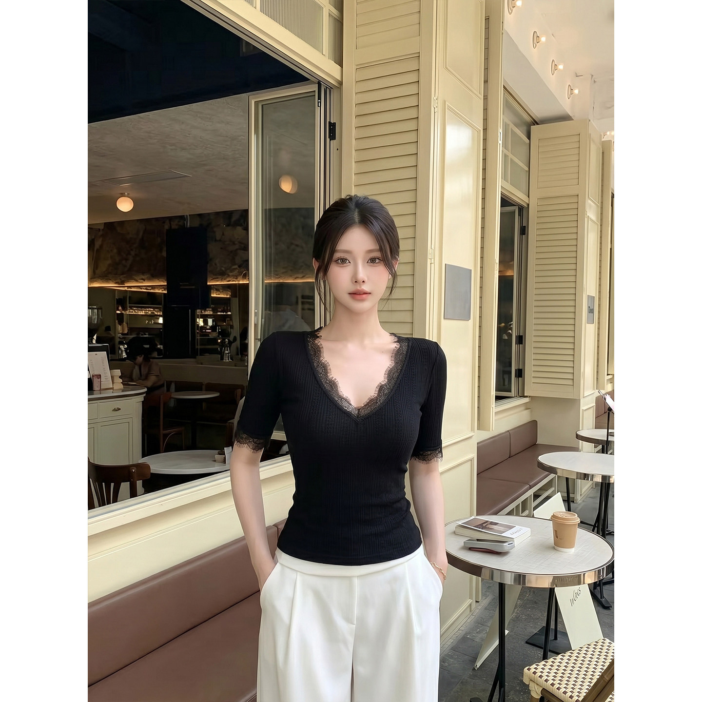 专柜正品法式蕾丝边V领针织衫女夏薄款黑色修身显瘦五分袖气质上