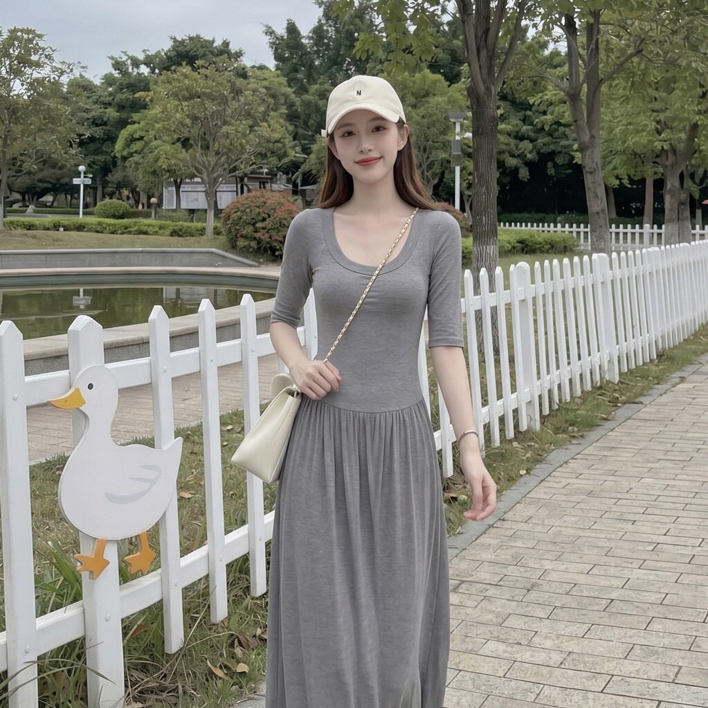 专柜正品芭蕾风连衣裙夏季流行穿搭流行单品显瘦长裙女U领A字裙修