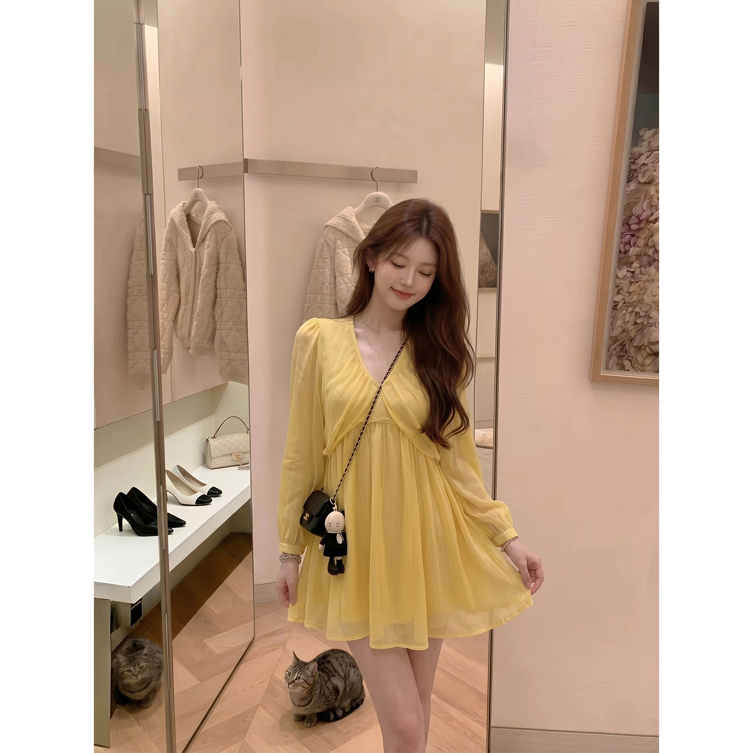 专柜正品法式黄色v领雪纺连衣裙女夏季温柔风收腰显瘦长袖仙女短