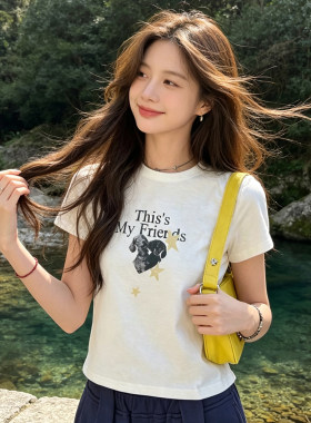十三行正品白色可爱小狗印花短袖上衣女2026夏季巨好看修身正肩显