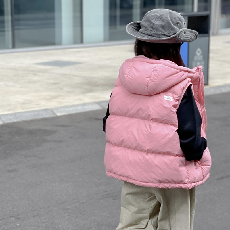 韩国童装马甲儿童羽绒服秋冬短款加厚背心外穿男童女童坎肩秋装潮-封面