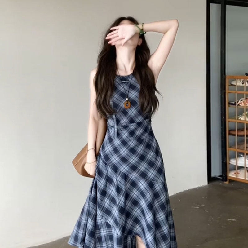 专柜高端复古独特超好看格纹背心连衣裙高级感时尚气质修身长裙20