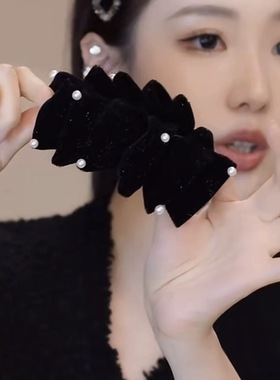 【STT】细闪植绒11cm珠珠香蕉夹029-056