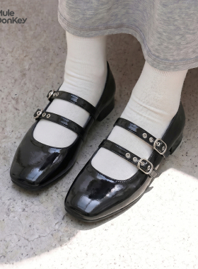 多嘴驴Donkey甜酷玛丽珍鞋女春黑色朋克粗跟方头哥特暗黑铆钉单鞋