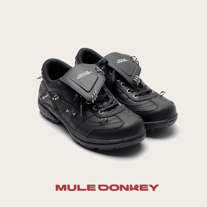 多嘴驴Donkey黑色翻盖赛车鞋女春季透气薄底运动鞋休闲铆钉德训鞋