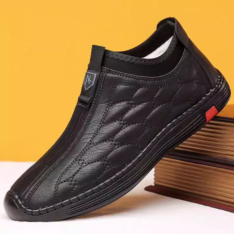 男鞋软底软皮面耐磨防滑加绒棉鞋