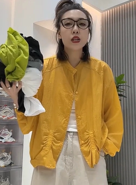 欧货时尚黄色短款防晒衣女轻薄宽松褶皱纽扣外套小个子减龄上衣潮