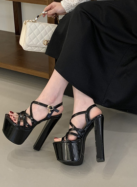 2026年春季性感风交叉细带超高跟凉鞋厚底防水台粗跟恨天高走秀鞋